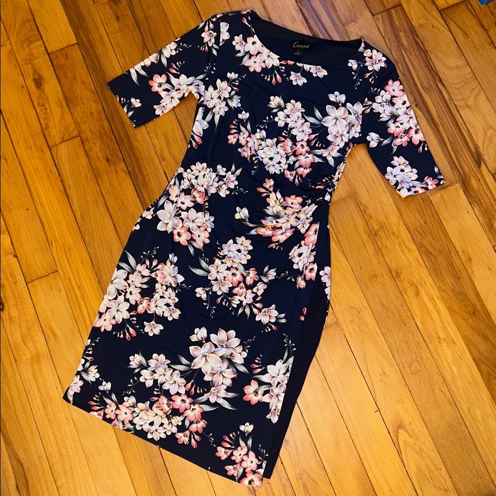 Connected Apparel Floral Printed Elbow-Sleeve Sheath Dress